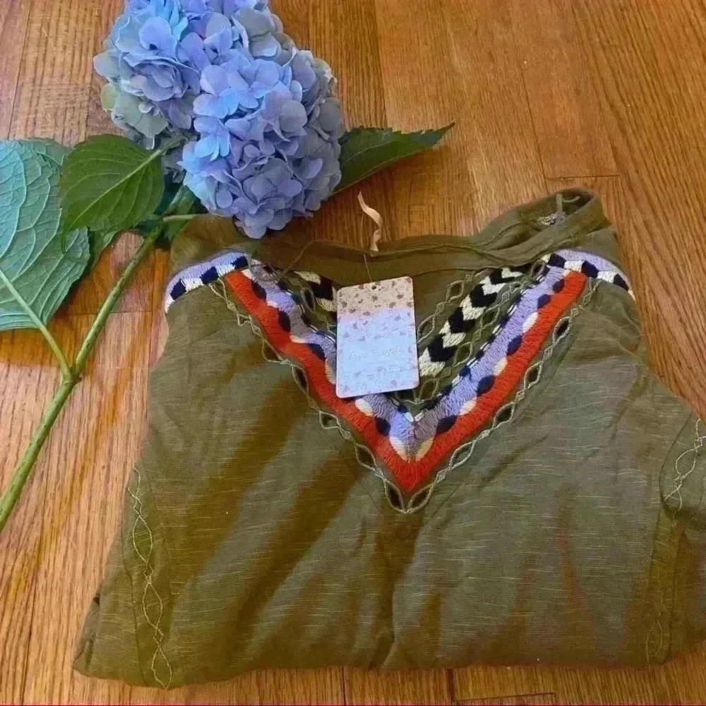 NWT Free People Hand Me Down embroidered top women S